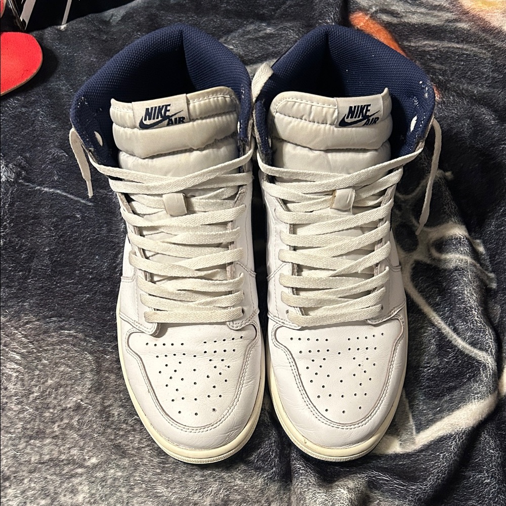Air Jordan 1 Retro Hi OG “Blue metallic”